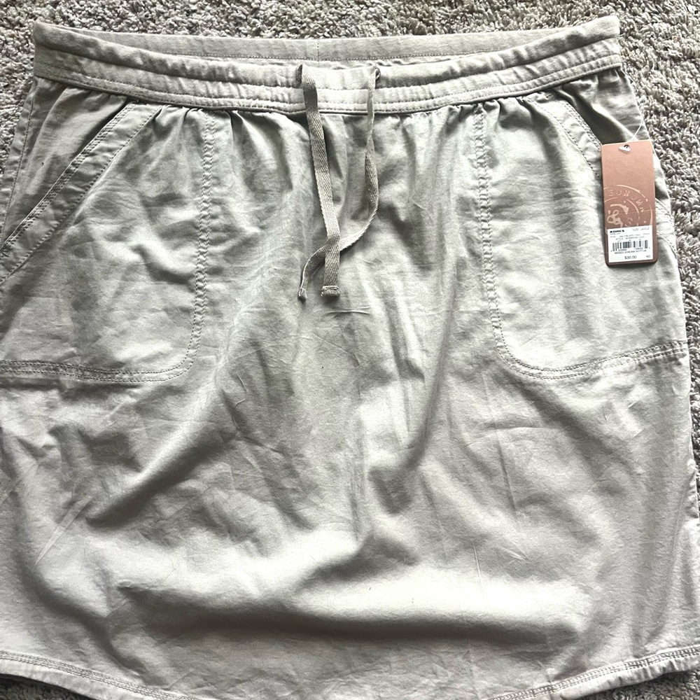 Sonoma Women's A-Line Skirt in Taupe size Large